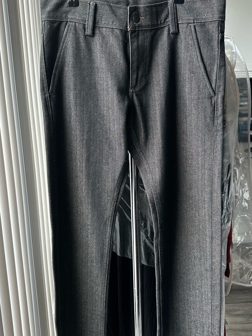 VTG 1990s Levi’s! Herringbone Dark Blue Denim Jeans 32x32